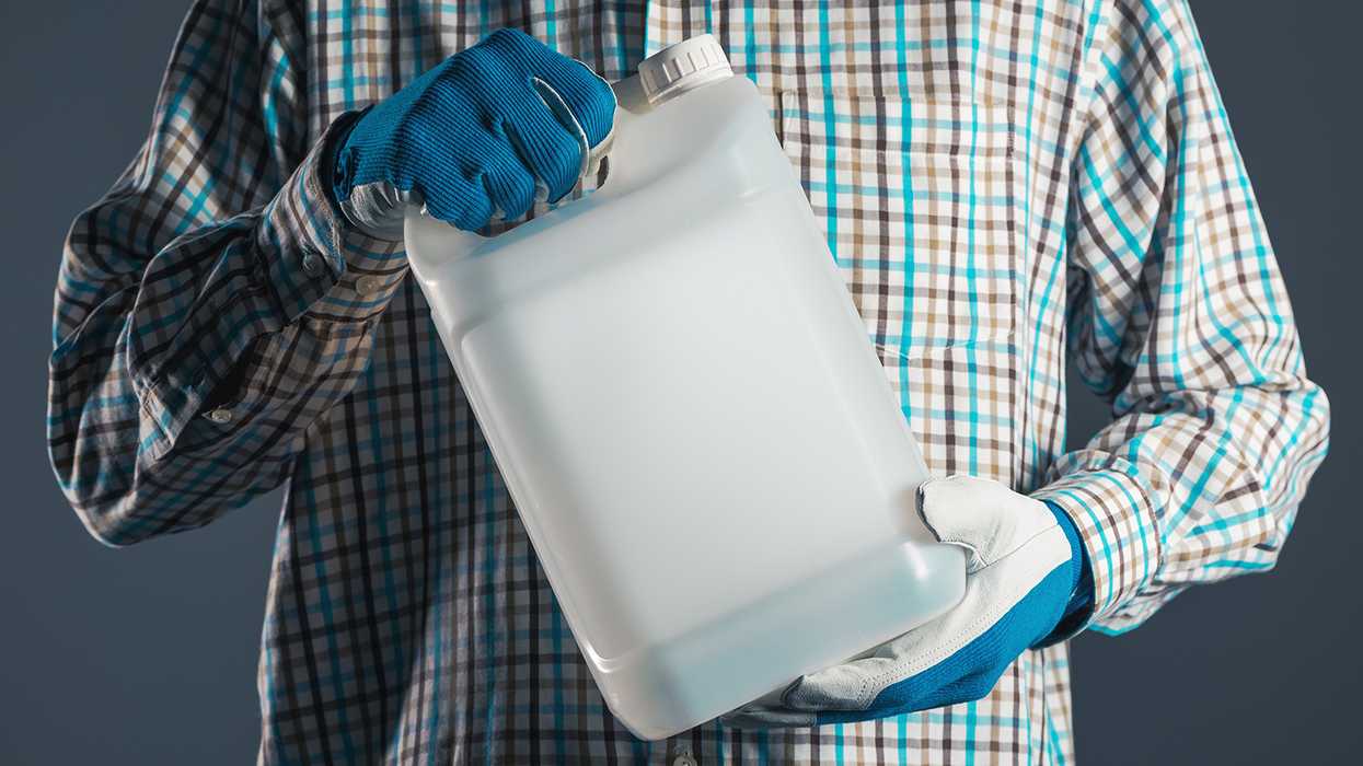 Safely maintaining forklift batteries