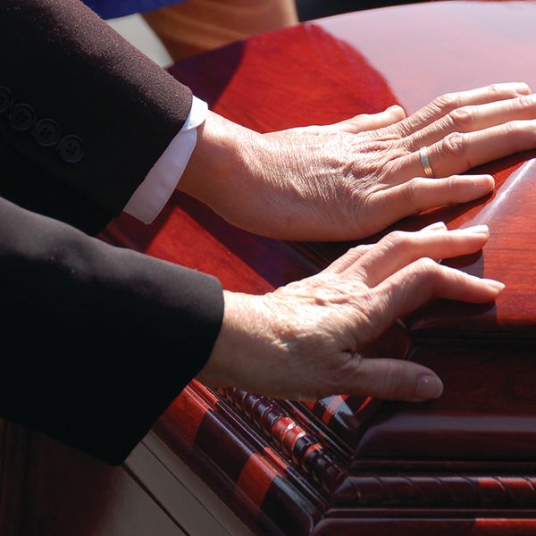 IL bereavement leave expanded