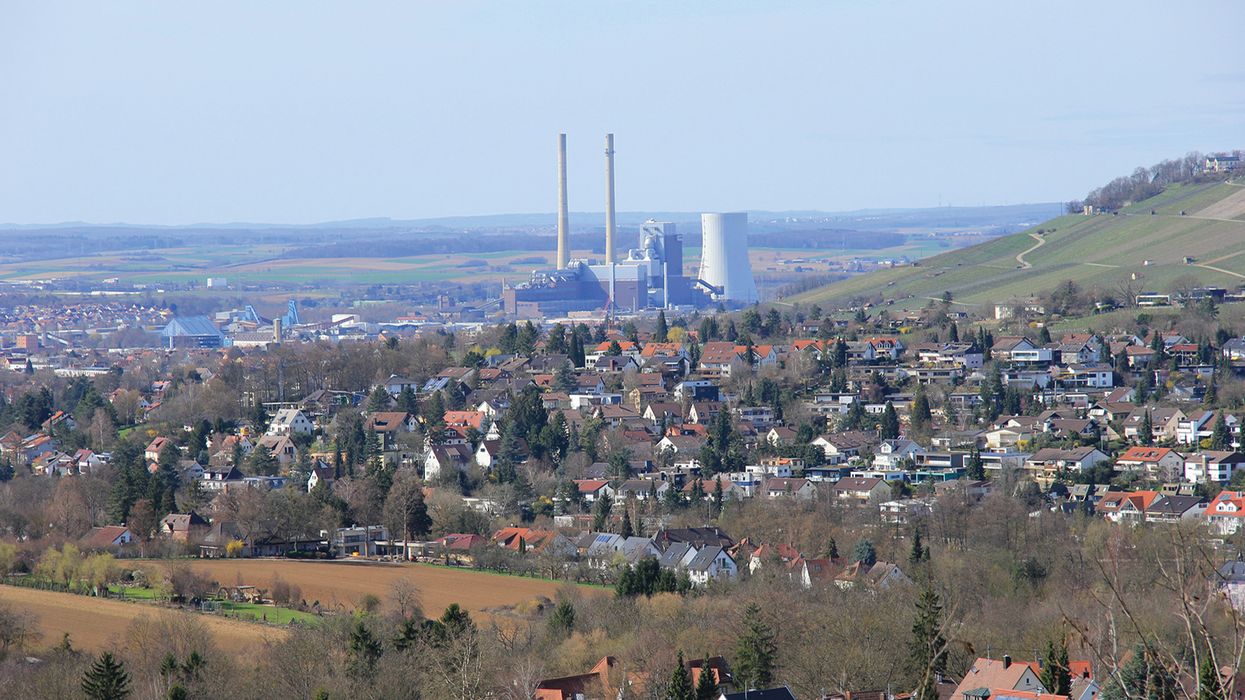 EPA to re-evaluate exposures and risks to fenceline communities