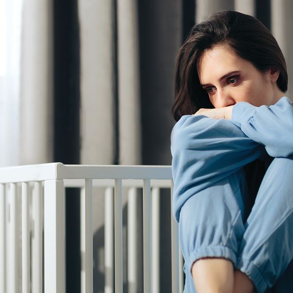 Illinois expands bereavement leave for employees whose child dies by suicide, homicide