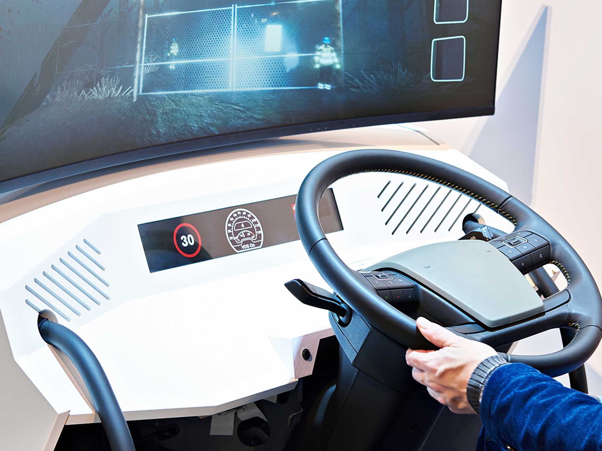 Vehicle driving simulators