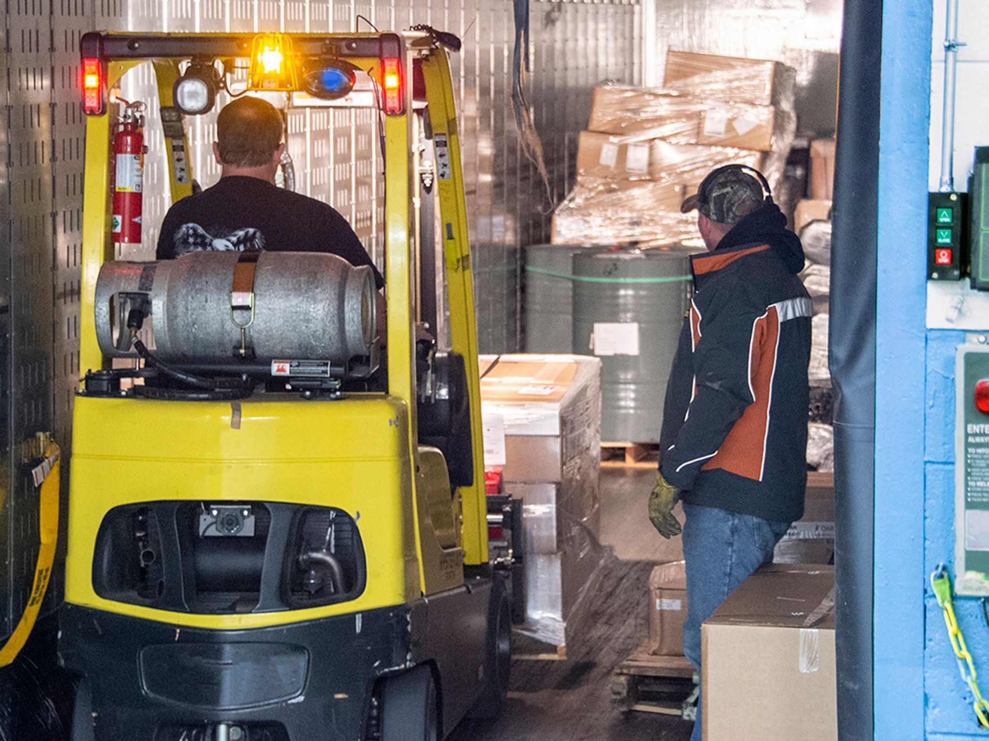 Damage-prevention procedures during loading