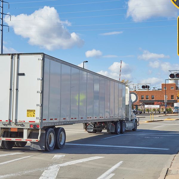 Court decision forces withdrawal of LNG rail rule