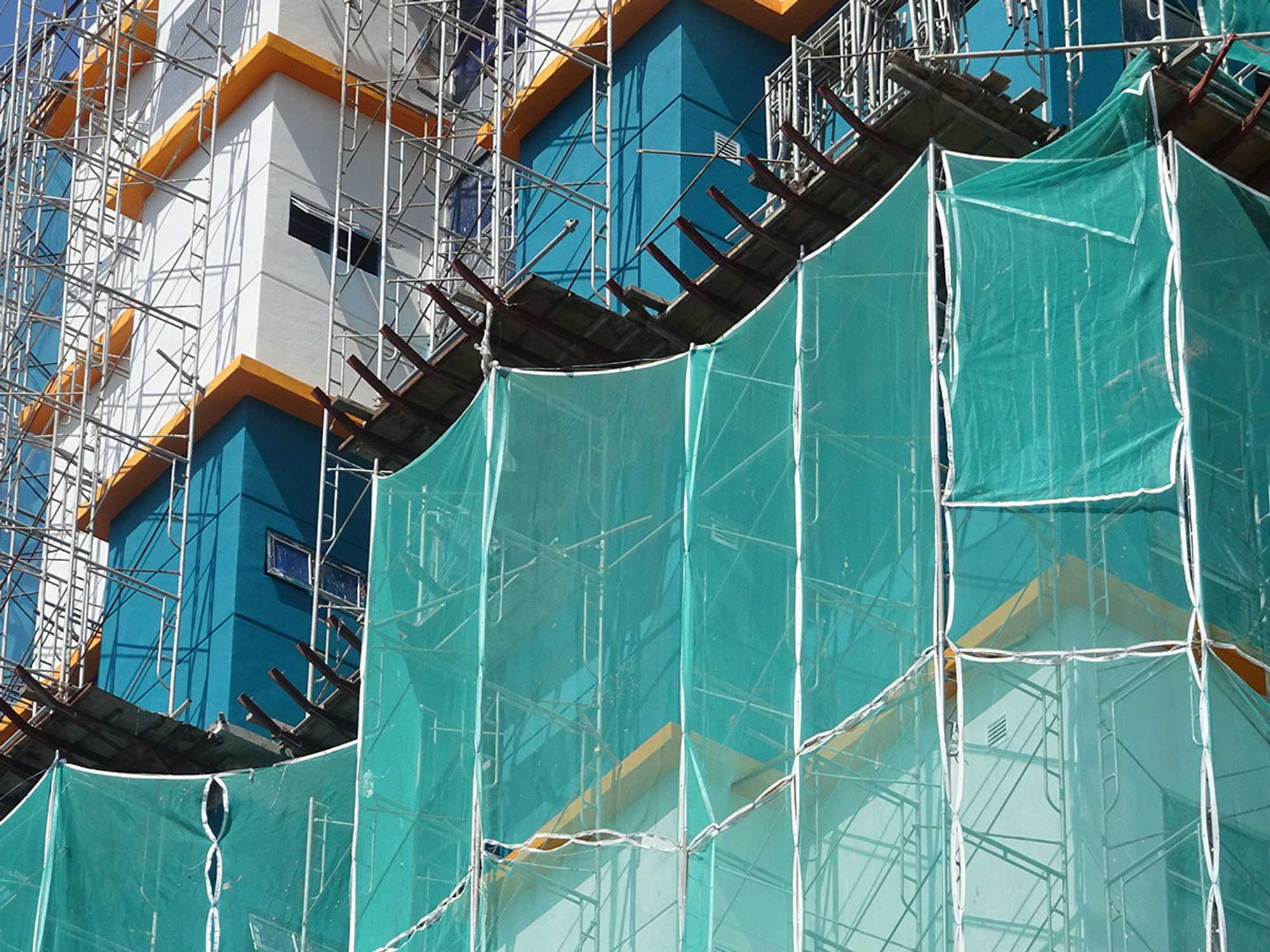 Implement a fall protection plan for leading edge work