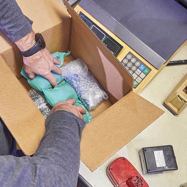 What’s required on a lithium battery test summary?