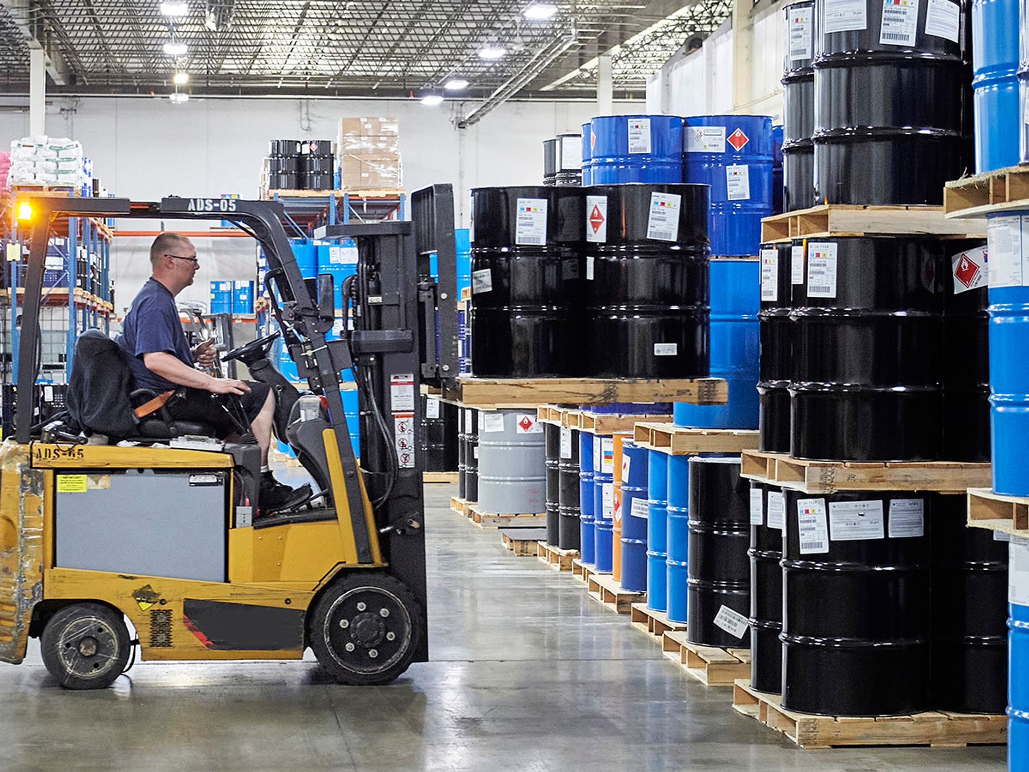 What are the requirements to operate in hazardous atmospheres?