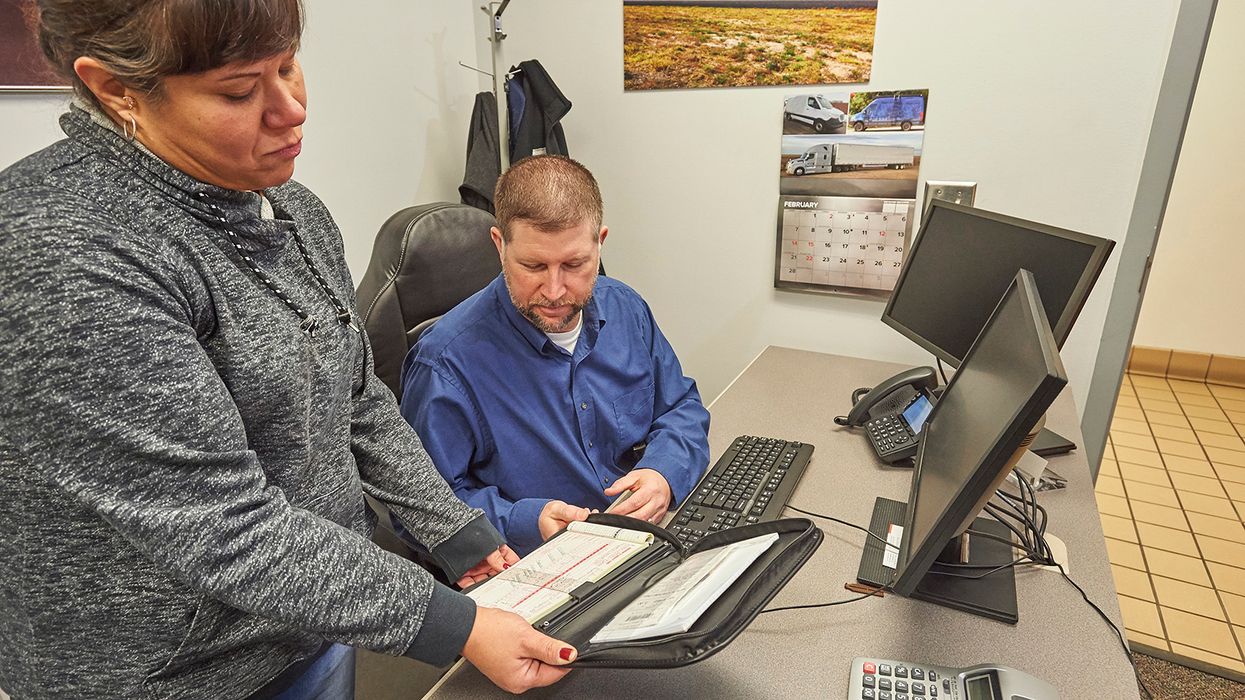 Requirements for Canadian commercial carriers and driver's records retention