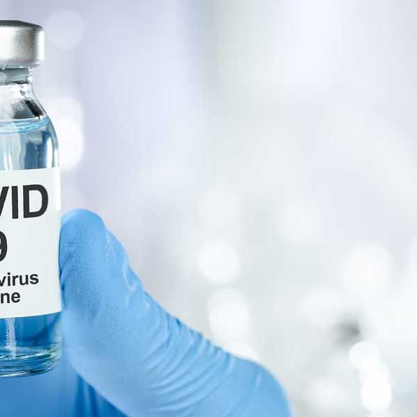 Court temporarily halts OSHA Test-or-Vax ETS