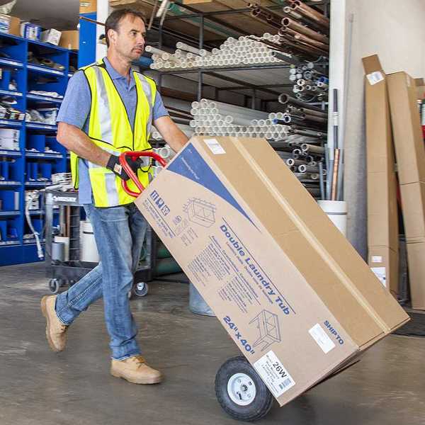 Key considerations for prioritizing worker safety during the holiday season