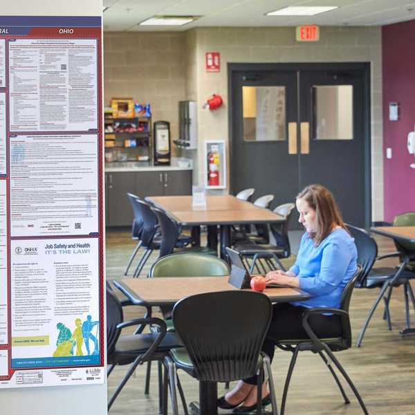 Updated FLSA poster is now mandatory — DOL changes course