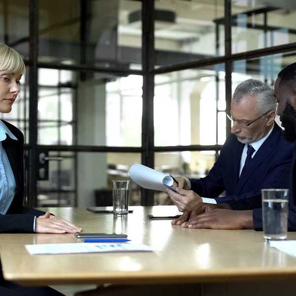 Employer that fired employee for tardies (not FMLA) wins in court