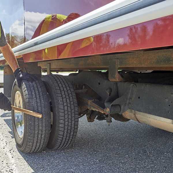 Mastering the Canadian daily trip inspection: Tips for commercial drivers