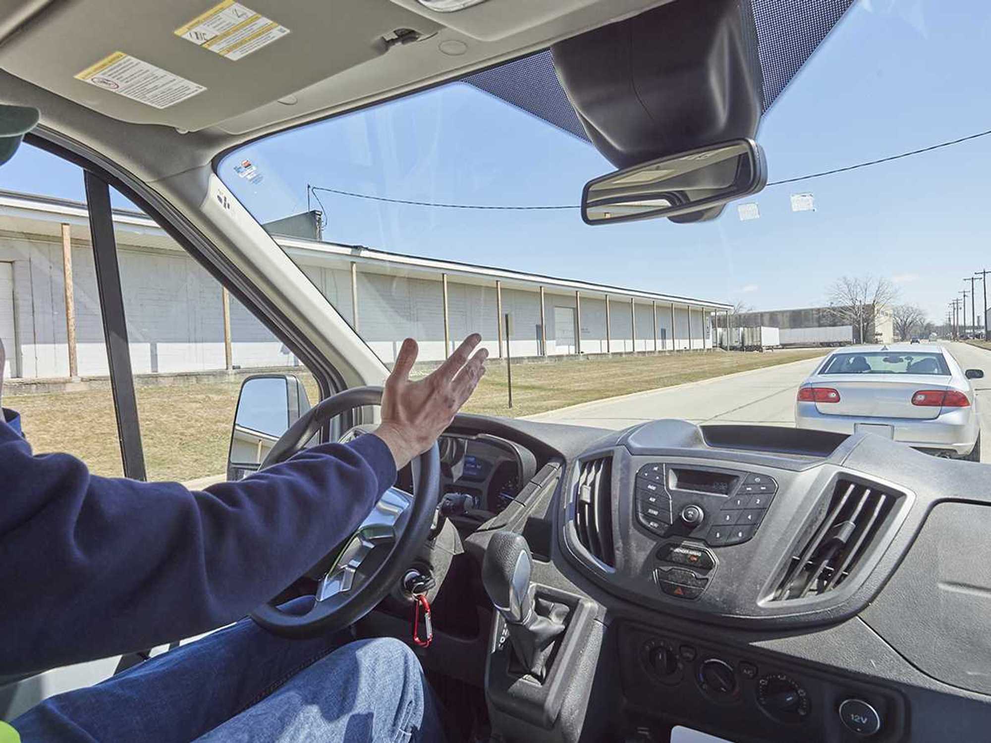 Provincial distracted driving laws