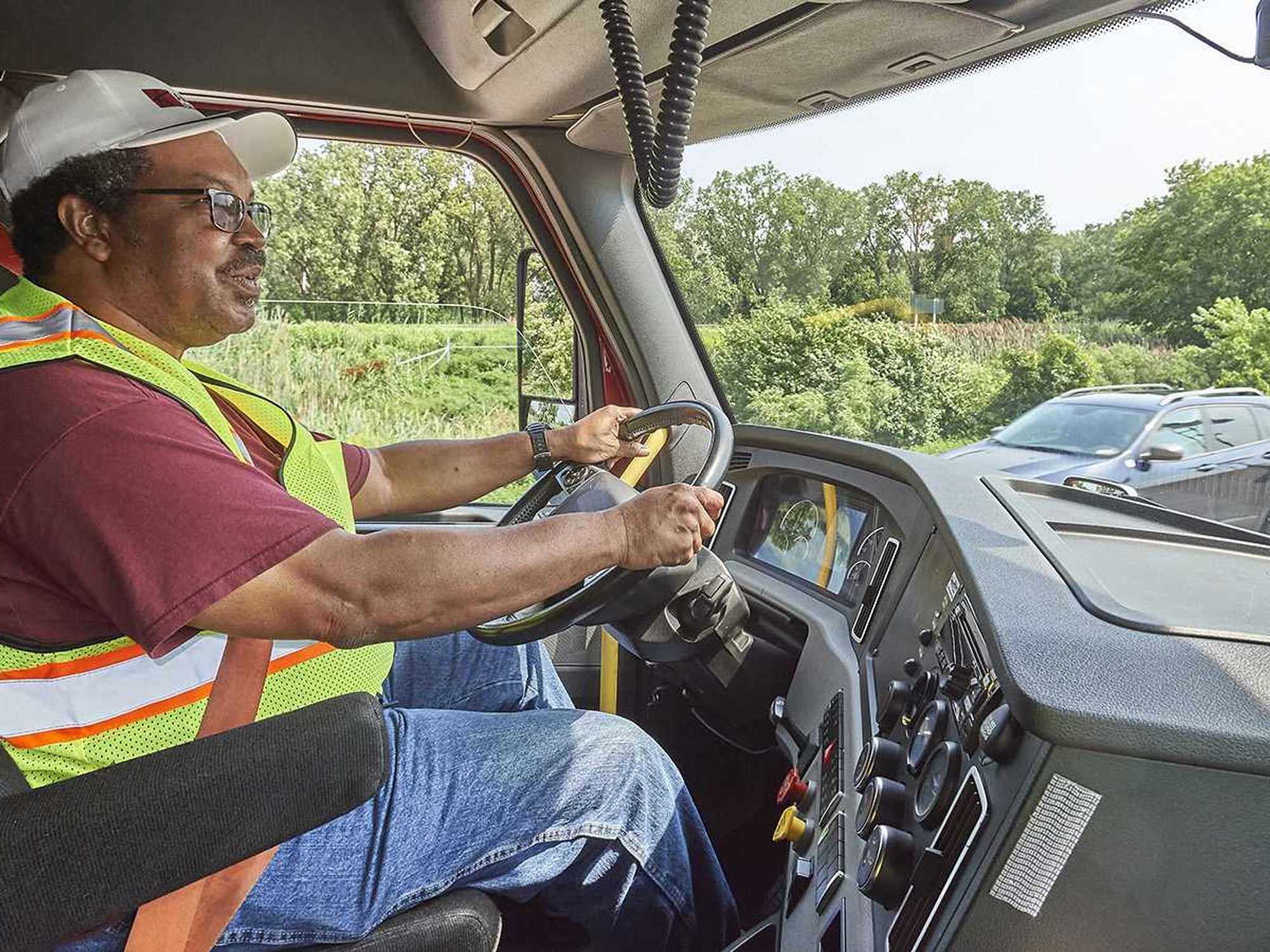 How the safest carriers behave