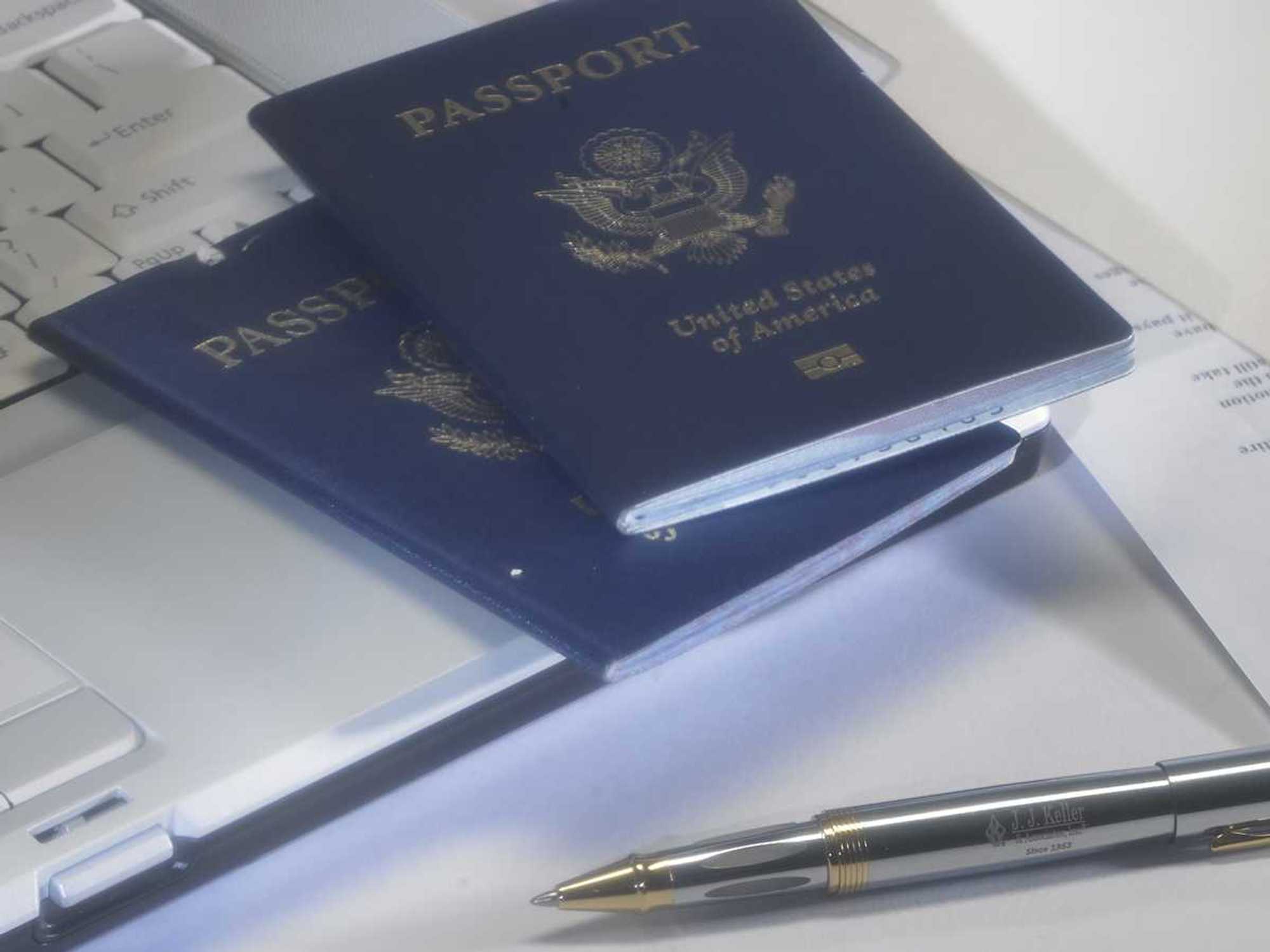 Filling out Section 2 of the Form I-9