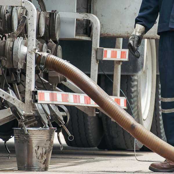 Investigation uncovers pitfalls in deadly truck-unloading incident