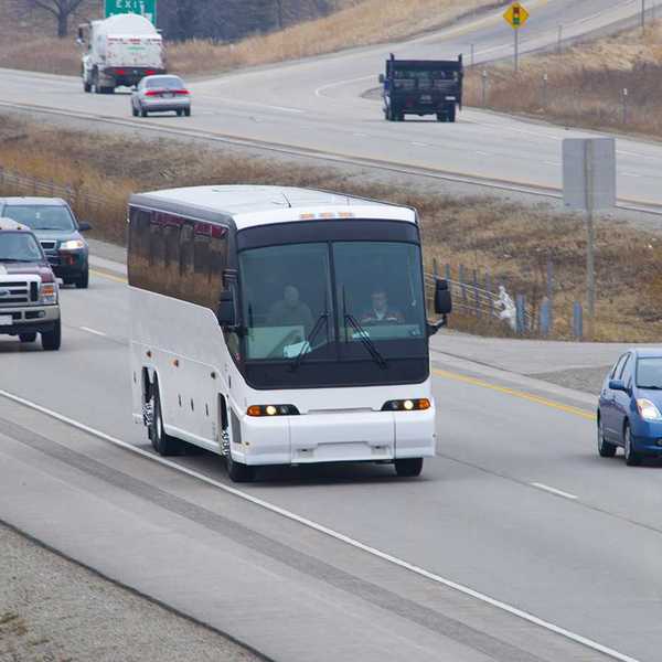 Employers don’t have to pay for midday commutes, says DOL