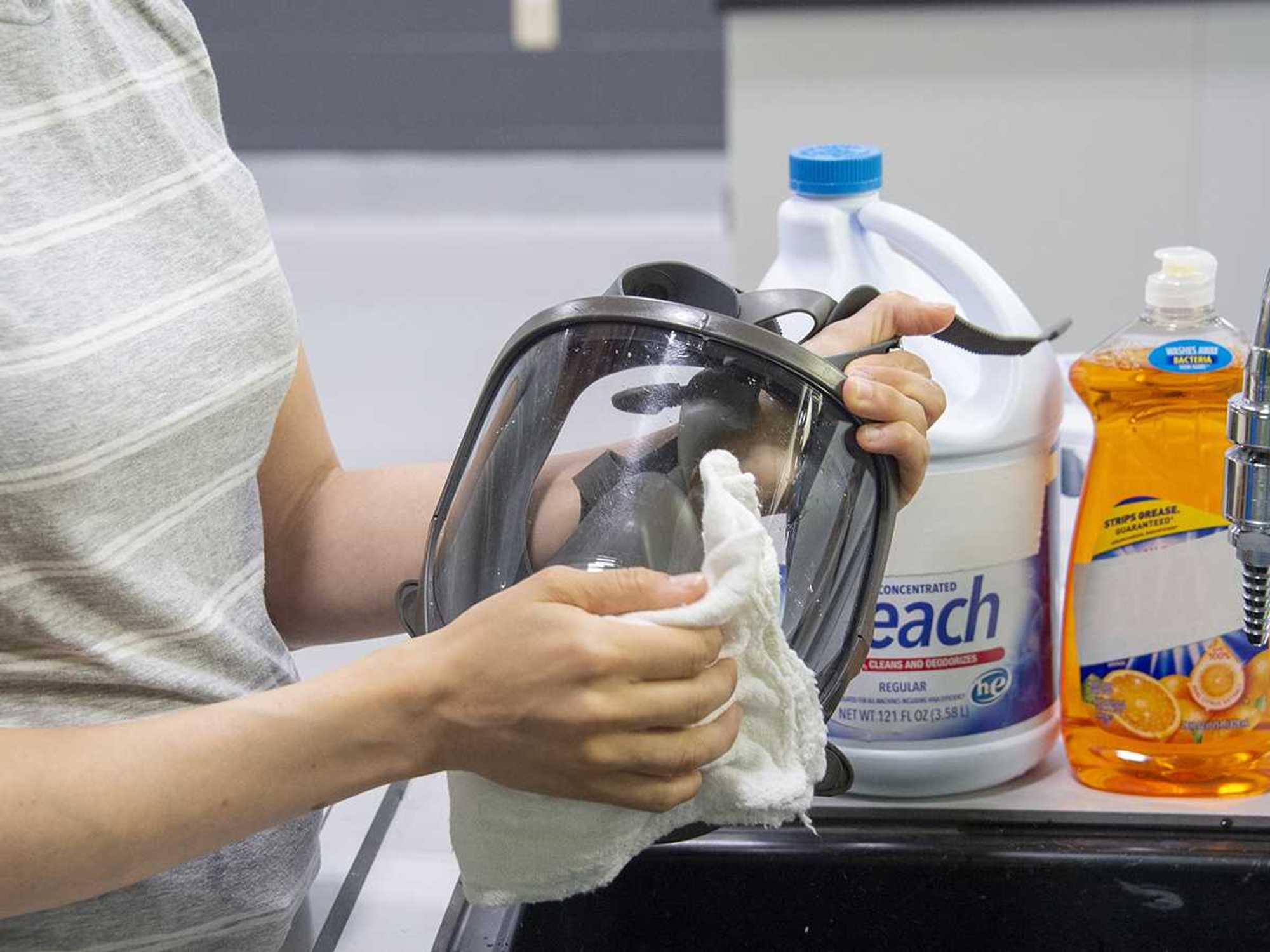 Training and maintenance for respiratory PPE