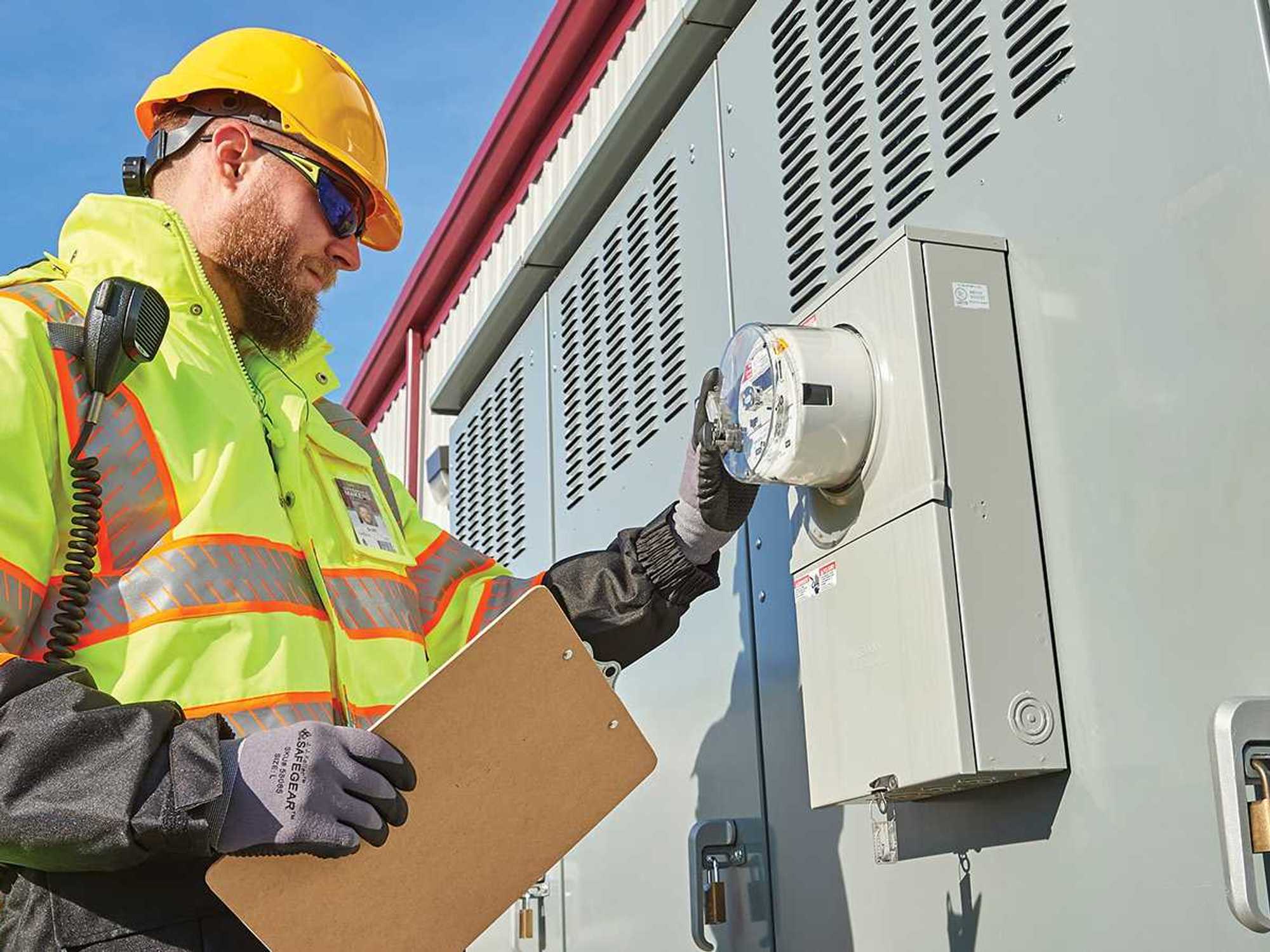 What are the criteria for electrical protective equipment?