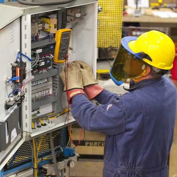 Electrical safety: Facts about the flash