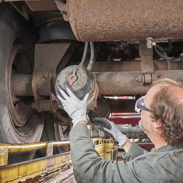 Bringing annual inspections in-house: A smart option for motor carriers