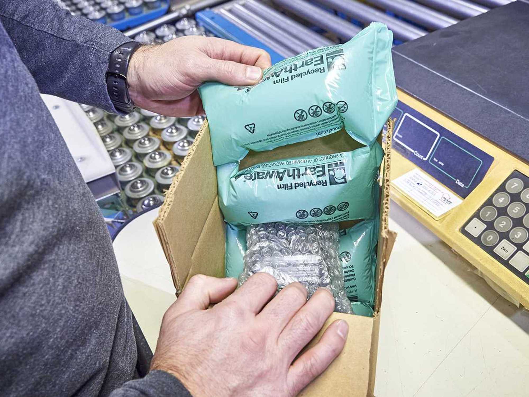 Non-bulk packaging designs